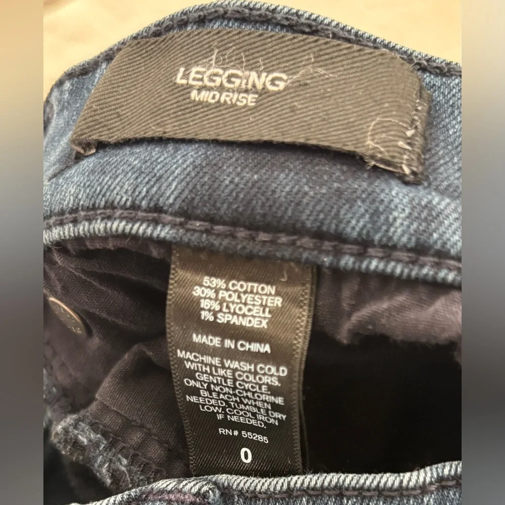 Express Mid Rise Legging/Jeans - Picture 9 of 9